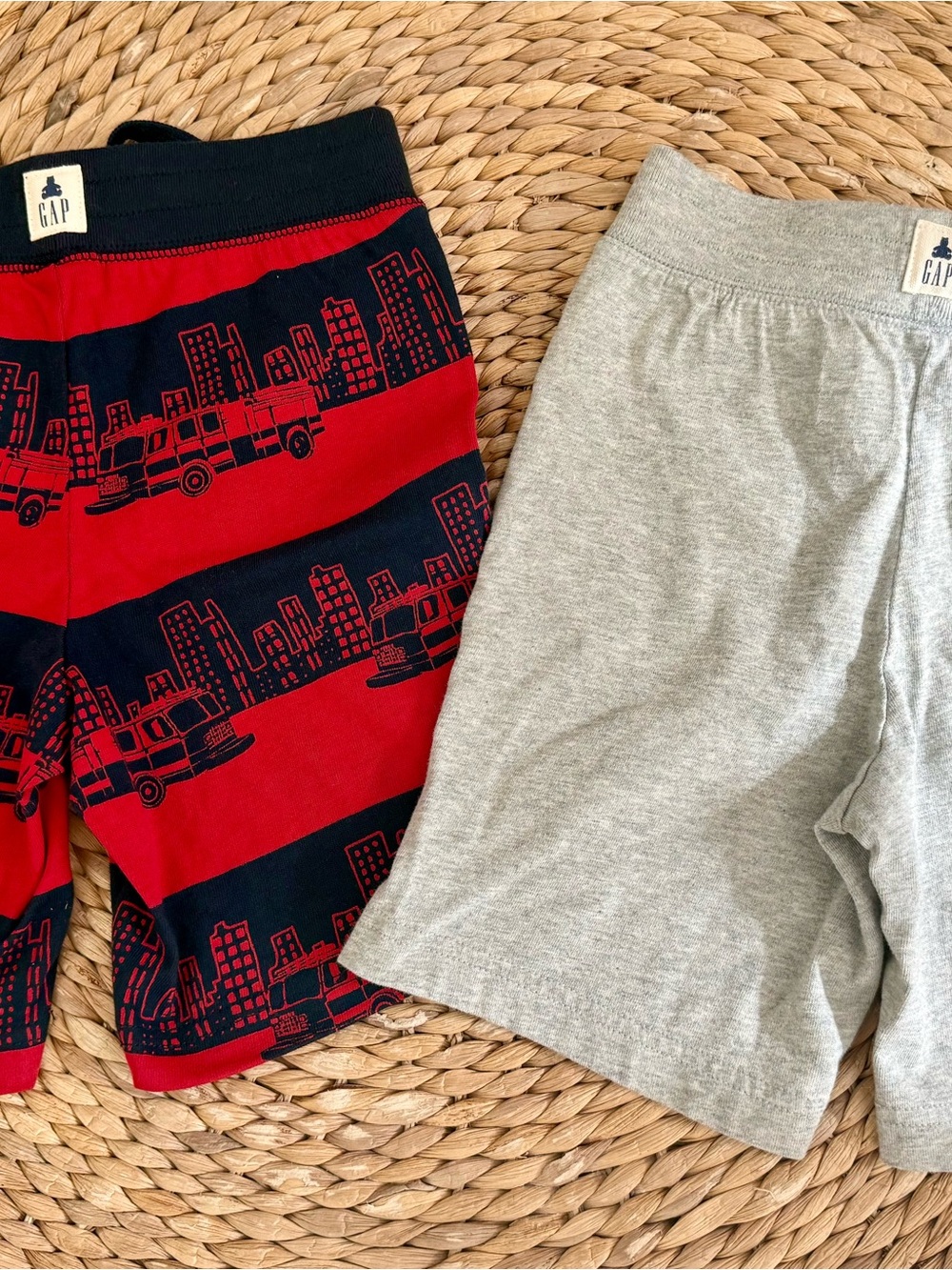 Gap Shorts Lot Sz 3 Years EUC